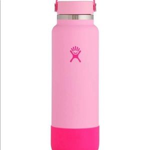 NWT 40 oz hydroflask